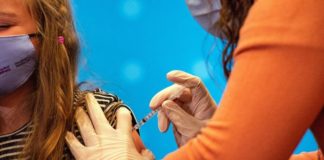 'Off-label' use is common in medicine – a bioethicist and legal philosopher explain why the COVID-19 vaccines are different
