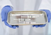 US is split between the vaccinated and unvaccinated – and deaths and hospitalizations reflect this divide