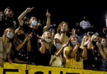 Reopening elementary schools carries less COVID-19 risk than high schools – but that doesn't guarantee safety