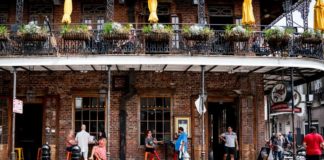 How to lower your coronavirus risk while eating out: Restaurant advice from an infectious disease expert