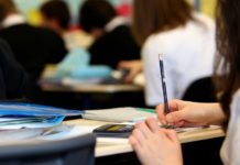 What’s the Difference Between Student Loan Refinance and Student Loan Consolidation?