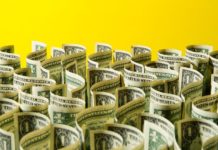 What Are the Options for Life Insurance Payouts?