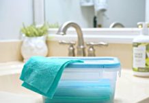 DIY Nontoxic Reusable Cleaning Wipes