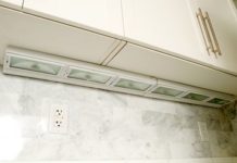 What Size Wire to Use to Feed Under Cabinet Lights