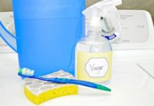 How to Clean a Top Loading Washing Machine With Natural Ingredients