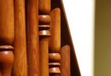 How to Install Wood Railings on a Knee Wall