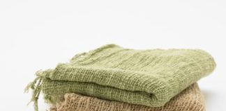DIY Built-in Linen Cabinet