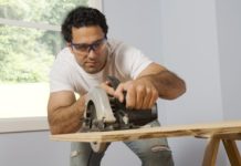 How to Frame a Half Wall at the Top of the Stairs