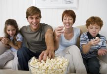 Olive vs. Corn Oil to Cook Popcorn