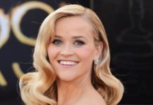 10 Tasty & Nutritious Smoothie Recipes to Get Reese Witherspoon’s Clear Skin