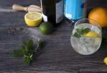 How to Make a Wine Spritzer