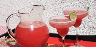 How to Make a Watermelon Margarita