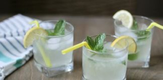 How to Make Homemade Sparkling Lemonade