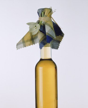 How to Clarify Cider With Gelatin