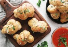 Pizza Dough Garlic Knots Recipe