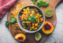 How to Make Peach Salsa
