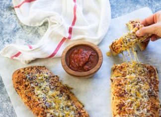 How to Make Domino’s Cheesy Bread