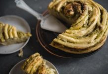 How to Make Cheesy Herb Swirl Bread