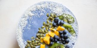 Beachy Blue Summer Smoothie Bowl Recipe