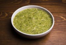 How to Make Your Own Green Tomatillo Salsa