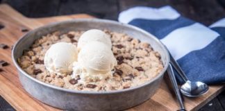 Tutorial on How to Make BJ’s Pizookie at Home