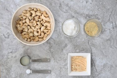 Vegan cream cheese ingredients