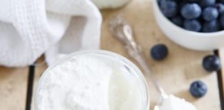 How to Make Greek Yogurt at Home