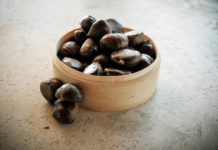 How to Boil Chestnuts at Home