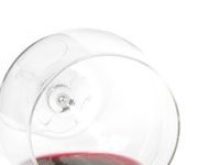 How to Remove Rose and Red Wine Stains