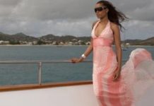 What is a maxi dress, and how do I wear it?