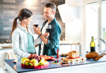 14 Fun and Meaningful Day Date Ideas for Couples