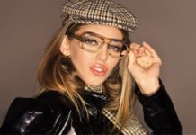 Makeup with Glasses: 14 Application Tips to Make Your Eyes Pop!