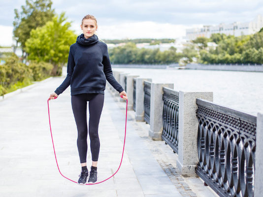 Feel the Burn! 5 Fat Burning Jump Rope Workouts for All Levels