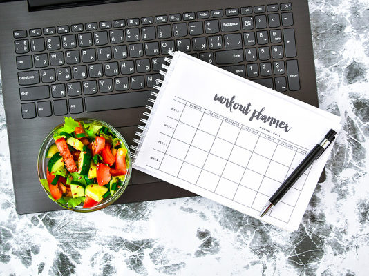 22 Lunch Workout Routine Tips and Exercises to Help You Stay Active