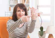 EFT Tapping for Weight Loss: 4 Tips for Beginners