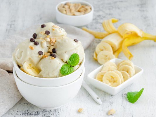 Simple Delicious: 60 Summer Dessert Recipes for Weight Loss